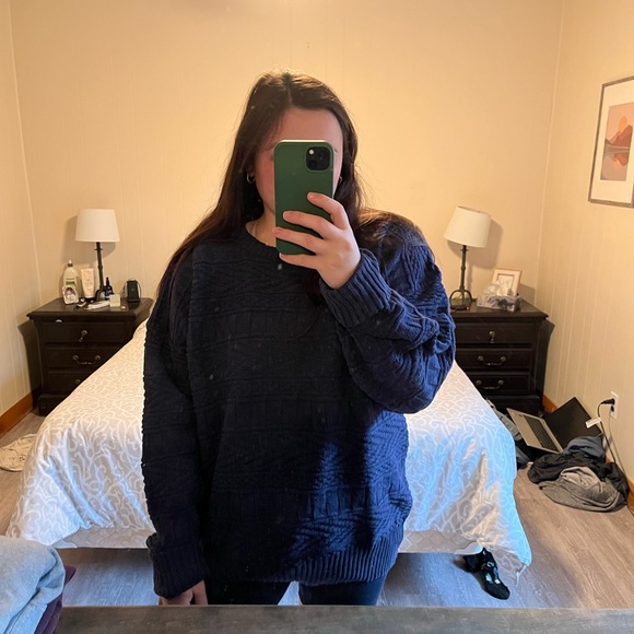 Chunky Oversized Knit - Picture 1 of 5